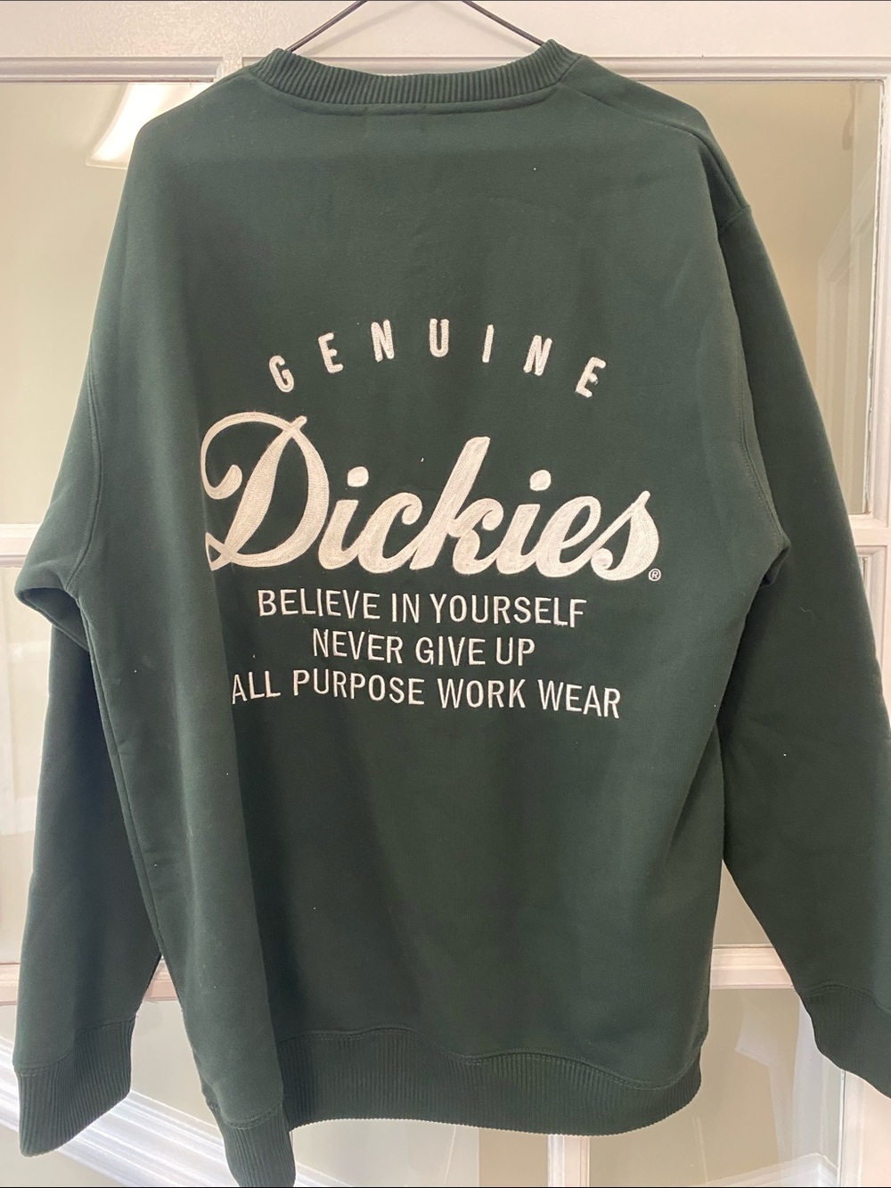 Dickies Men's Dark Green Crewneck Sweatshirt